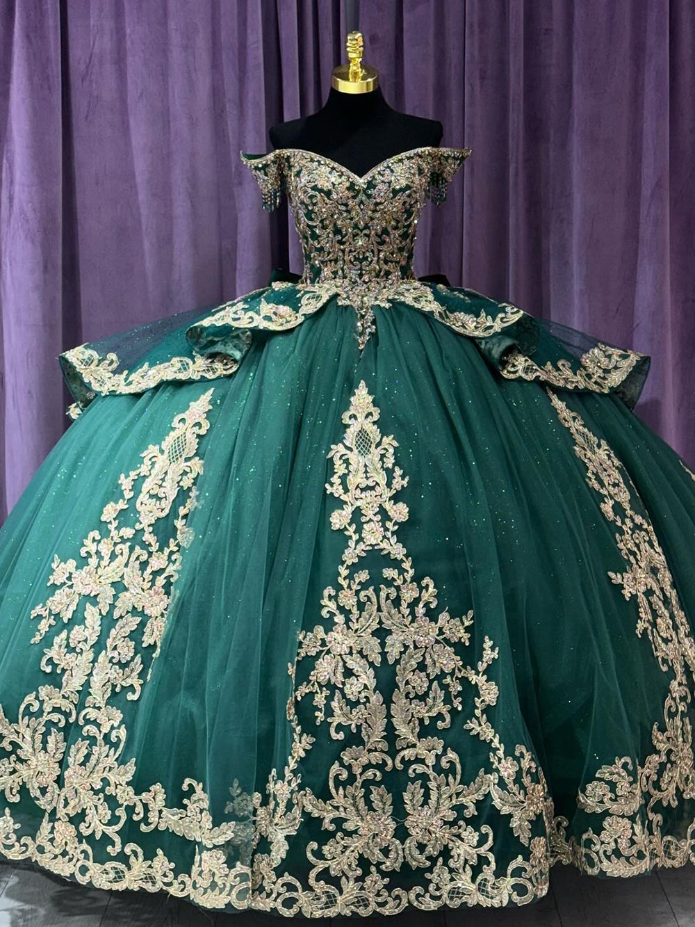 Misshow Exquisite Emerald Green Quinceanera Dress Off-Shoulder Gold Lace Ball Gown with Beaded Applique & Tiered Ruffles for Sweet 16 & Princess Weddings