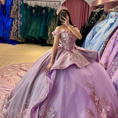 Misshow Exquisite Lilac Tulle Quinceanera Dress Off-Shoulder Lace Applique Ball Gown with Beaded Tiered Ruffles for Sweet 16 & Princess Parties