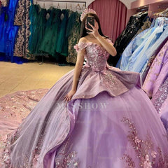 Misshow Exquisite Lilac Tulle Quinceanera Dress Off-Shoulder Lace Applique Ball Gown with Beaded Tiered Ruffles for Sweet 16 & Princess Parties