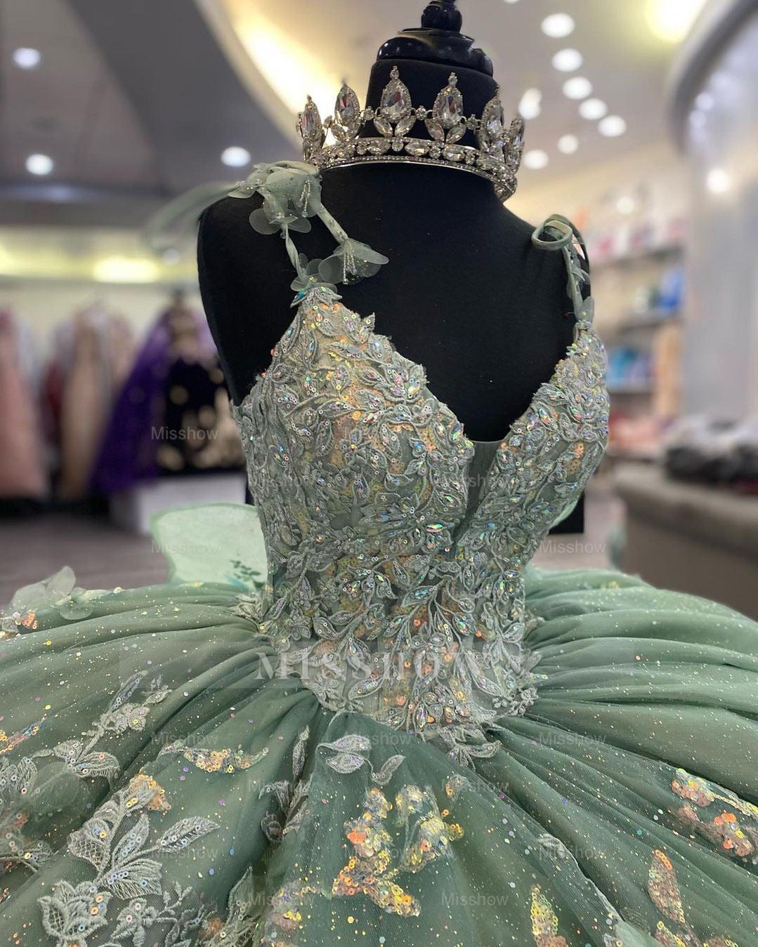 Misshow Exquisite Mint Green Ball Gown V-Neck Spaghetti Strap Lace Applique Quinceanera Dress for Sweet 16 & Princess Parties