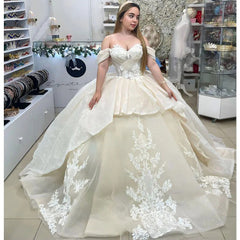 Misshow Exquisite Off-Shoulder Ball Gown with Lace Applique & Tiered Tulle Ruffles Quinceanera & Formal Evening Gown for Sweet 16