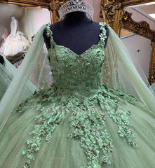 Misshow Exquisite Sage Green Tulle Quinceanera Dress Strapless Ball Gown with Delicate Lace Appliques for Sweet 16