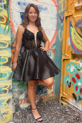 Misshow Glitter Black A-Line Satin Short Homecoming Dress/Mini Dress with Appliques
