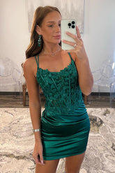 Misshow Glitter Dark Green Corset Spaghetti Straps Tight Short Homecoming Dress/Mini Dress with Lace