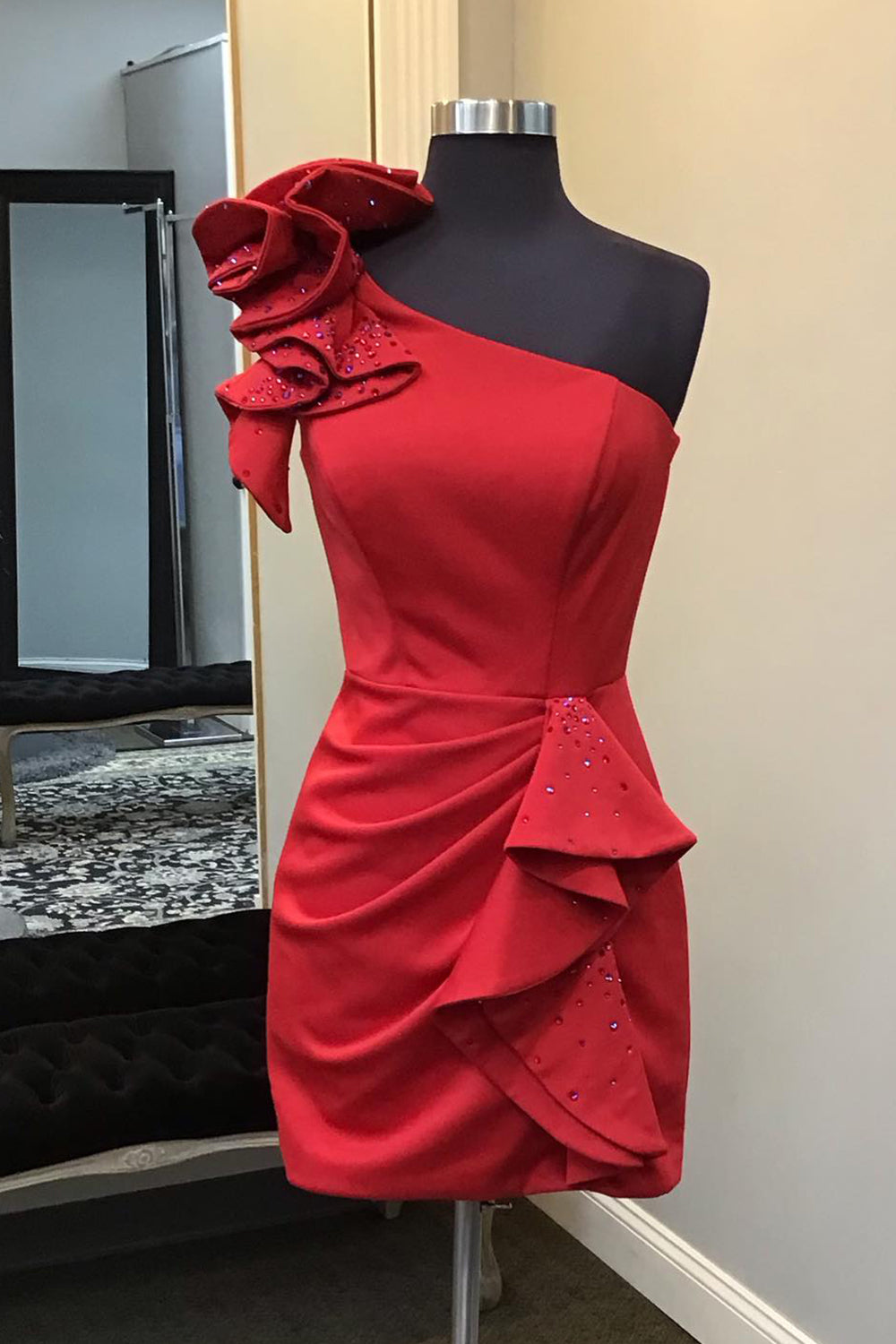 Misshow Glitter Red One Shoulder Tiered Homecoming Dress/Mini Dress With Beadings