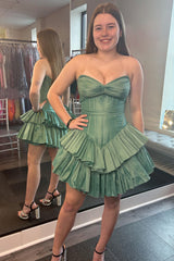 Misshow Green Corset Tiered Sweetheart A Line Short Homecoming Dress/Mini Dress