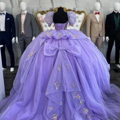 Misshow Lavender Tulle Quinceanera Dress Sweetheart Neckline Puffy Sleeves & Sweep Train with Lace Appliques