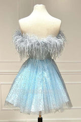 Misshow Light Blue A-Line Strapless Homecoming Dress/Mini Dress with Feathers