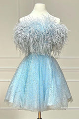 Misshow Light Blue A-Line Strapless Homecoming Dress/Mini Dress with Feathers