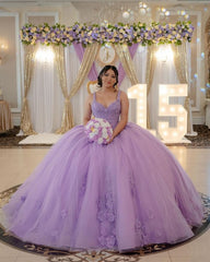 Misshow Lilac Tulle Quinceanera Dress Sweetheart Ball Gown with Lace Appliques & Beaded Details for Sweet 16 & Evening Galas