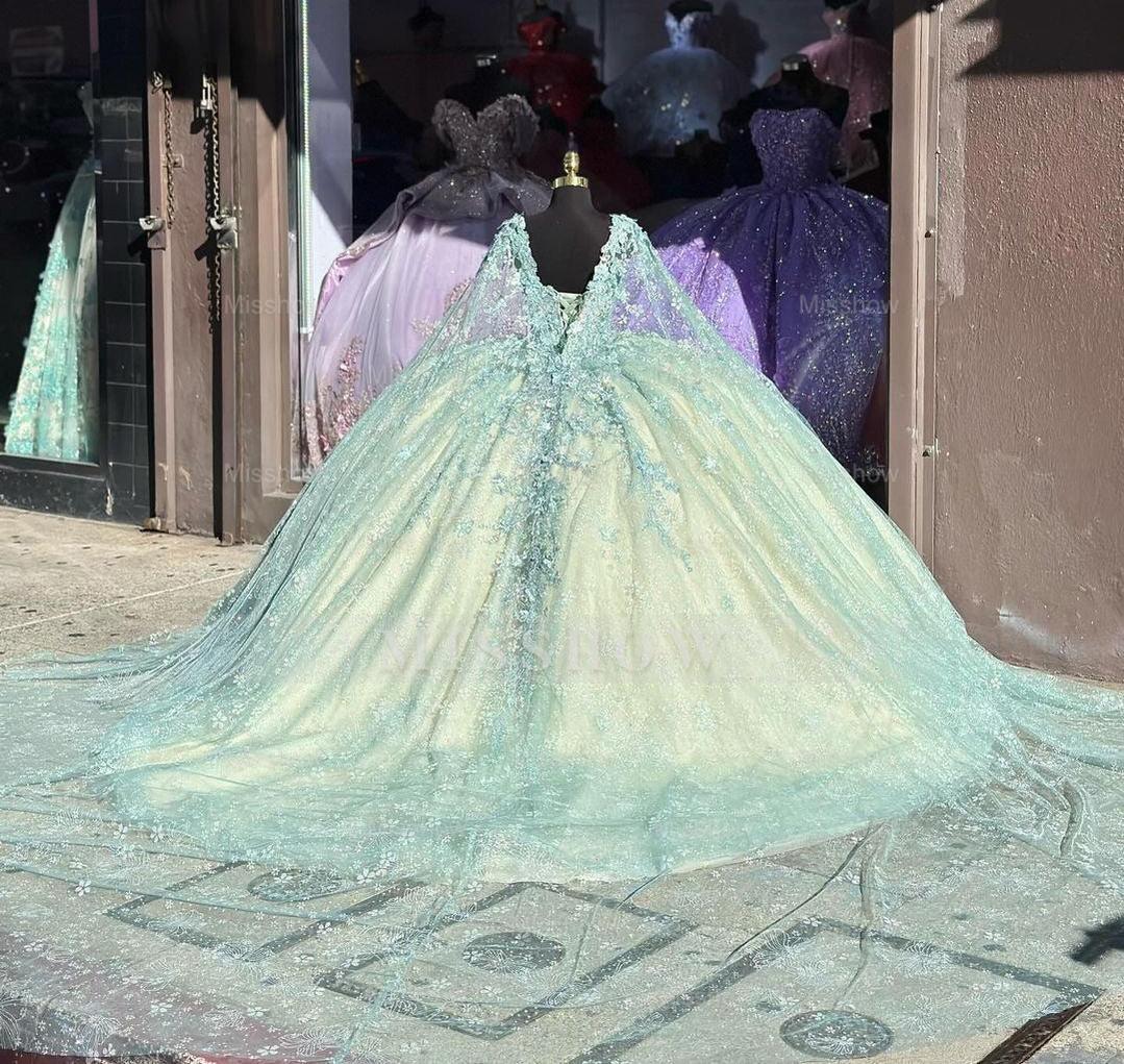 Misshow Mint Green Ball Gown Sweetheart Neckline Lace Appliques & Beaded Tulle Quinceanera Dress for Prom & Sweet 16