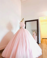 Misshow Off-Shoulder Ball Gown with Puff Sleeves Pink Tulle Quinceanera & Sweet 16 Princess Dress