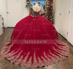 Misshow Red Quinceanera Dress Sweetheart Neckline Floral Lace Appliques & Beaded Tulle Ball Gown for Princess-Themed Parties