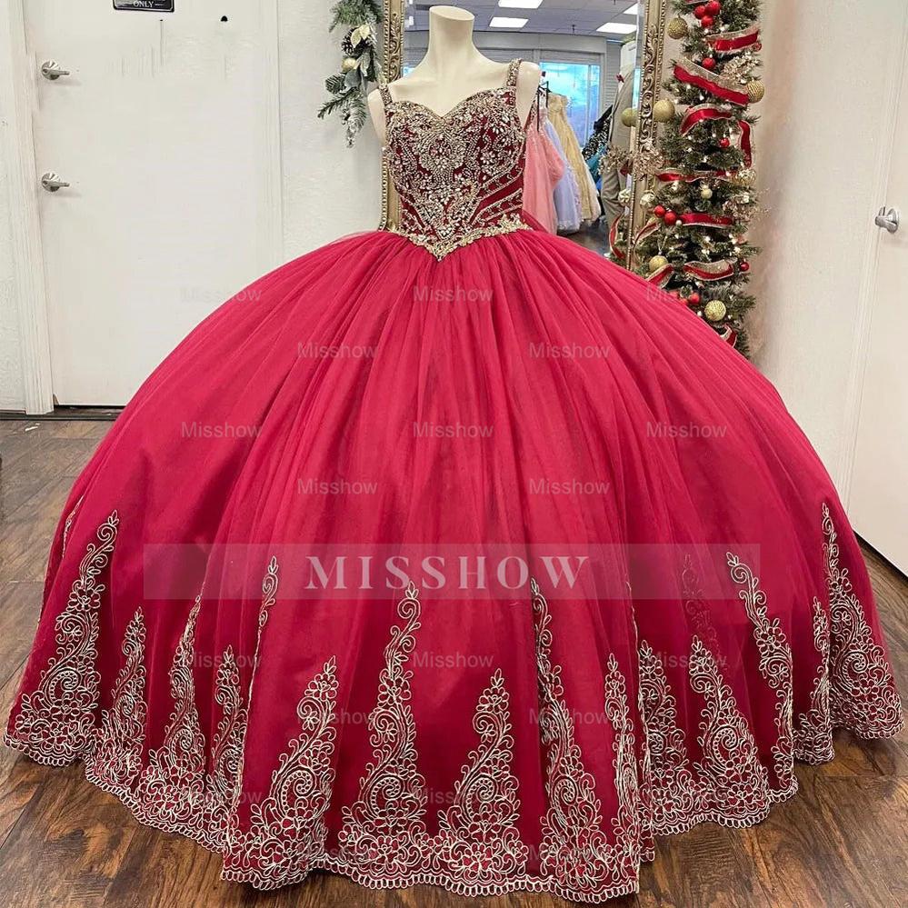 Misshow Red Quinceanera Dress Sweetheart Neckline Floral Lace Appliques & Beaded Tulle Ball Gown for Princess-Themed Parties
