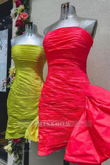 Misshow Red Strapless Ruched Tight Short Homecoming Dress/Mini Dress with Ruffles