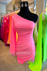 Misshow Red Tight One Shoulder Homecoming Dress/Mini Dress with Sequins