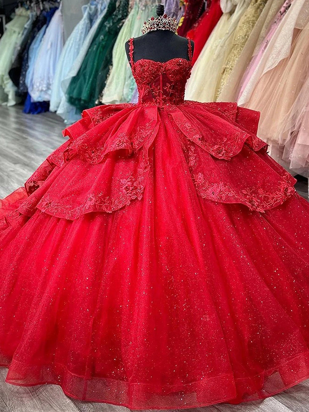 Misshow Red Tulle Quinceanera Dress Sweetheart Neckline with Lace Appliques & Beaded Spaghetti Straps for Sweet 16 or Ball Gown Events