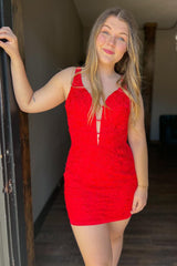 Misshow Red V-Neck Lace Tight Short Homecoming Dress/Mini Dress