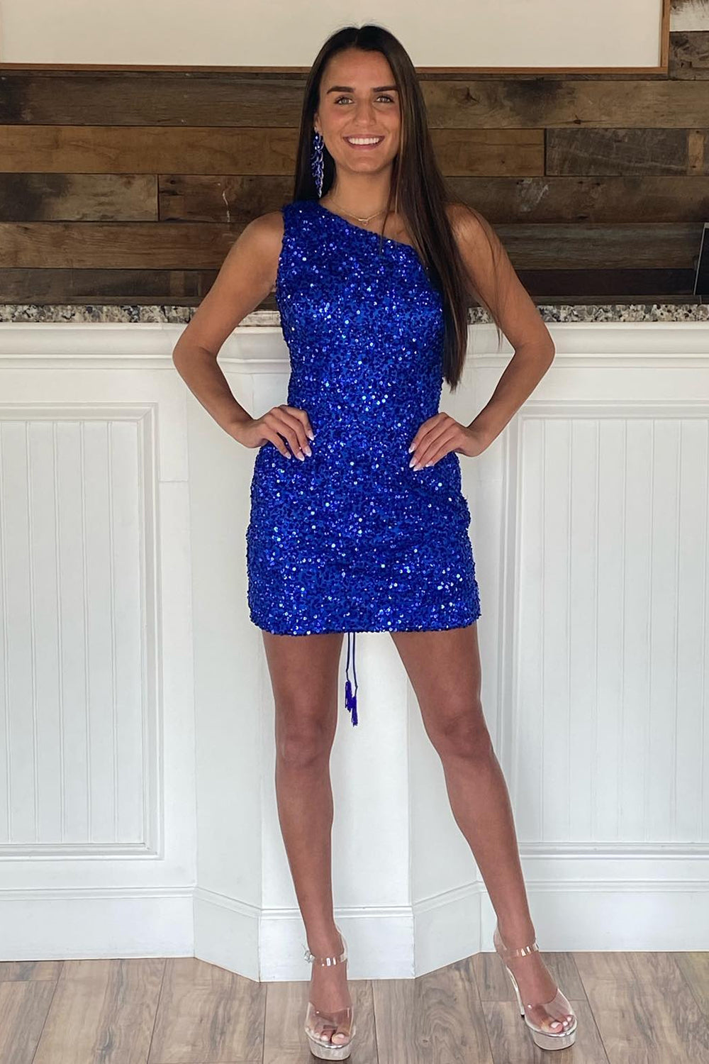 Misshow Sheath One Shoulder Royal Blue Sequins Short Homecoming Dress/Mini Dress