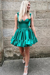 Misshow Simple Green Corset A-Line Ruched Short Homecoming Dress/Mini Dress