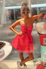 Misshow Sparkly A-Line Black Strapless Satin Short Homecoming Dress/Mini Dress with Bow