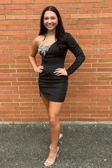 Misshow Sparkly Black BeadedOne Shoulder One Sleeve Tight Short Homecoming Dress/Mini Dress