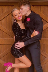 Misshow Sparkly Black Corset Long Sleeves Sequins Tight Short Homecoming