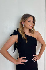 Misshow Sparkly Black Fringed Tight Short Homecoming Dress/Mini Dress with Ruffles