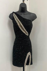 Misshow Sparkly Black Sequins One Shoulder Tight Short Homecoming Dress/Mini Dress