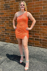 Misshow Sparkly Blue Fringed One Shoulder Tight Sequins Short Homecoming Dress/Mini Dress