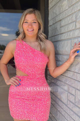 Misshow Sparkly Champagne Sequined Cut Out Tight Short Homecoming Dress/Mini Dress with Fringes