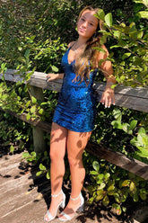 Misshow Sparkly Dark Blue Sequins Short Tight Homecoming Dress/Mini Dress