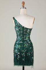 Misshow Sparkly Dark Green Tight Short Beaded Homecoming Dress/Mini Dress with Feathers