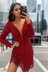 Misshow Sparkly Dark Red Sequined Long Sleeves Tight Short Homecoming Dress/Mini Dress with Fringes
