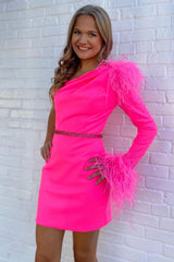 Misshow Sparkly Fuchsia One Shoulder Sequined Tight Short Homecoming Dress/Mini Dress with Feathers