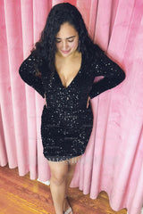 Misshow Sparkly Fuchsia Sequins Long Sleeves Backless Tight Short Homecoming Dress/Mini Dress