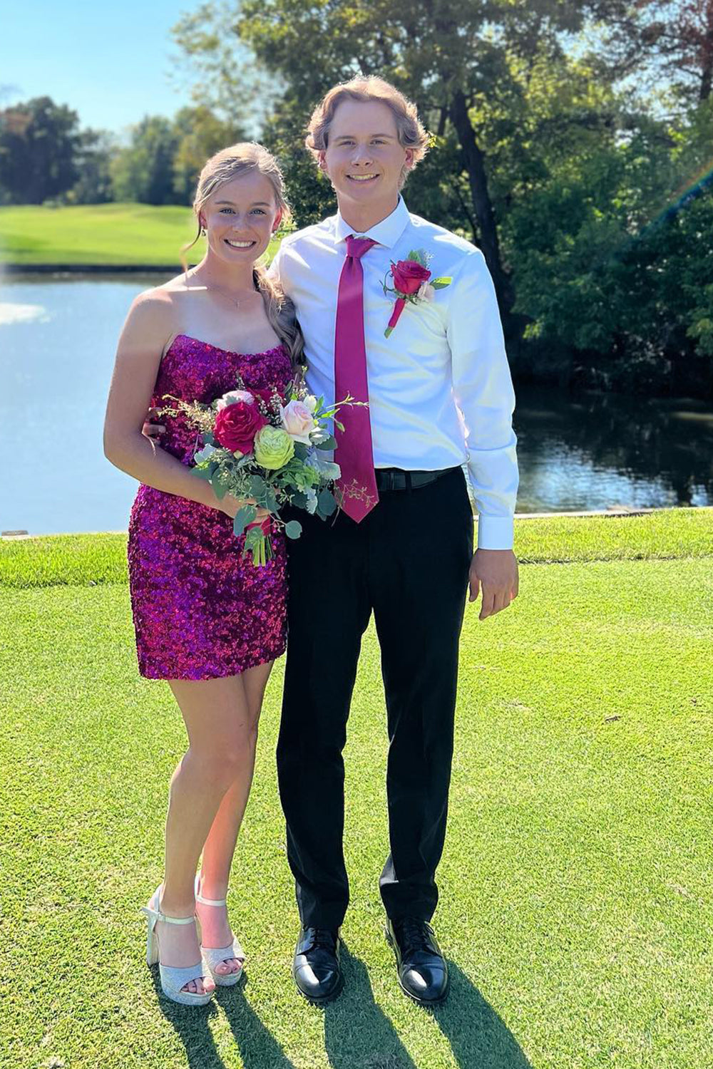 Misshow Sparkly Fuchsia Sequins Strapless Sleeveless Tight Homecoming Dress/Mini Dress