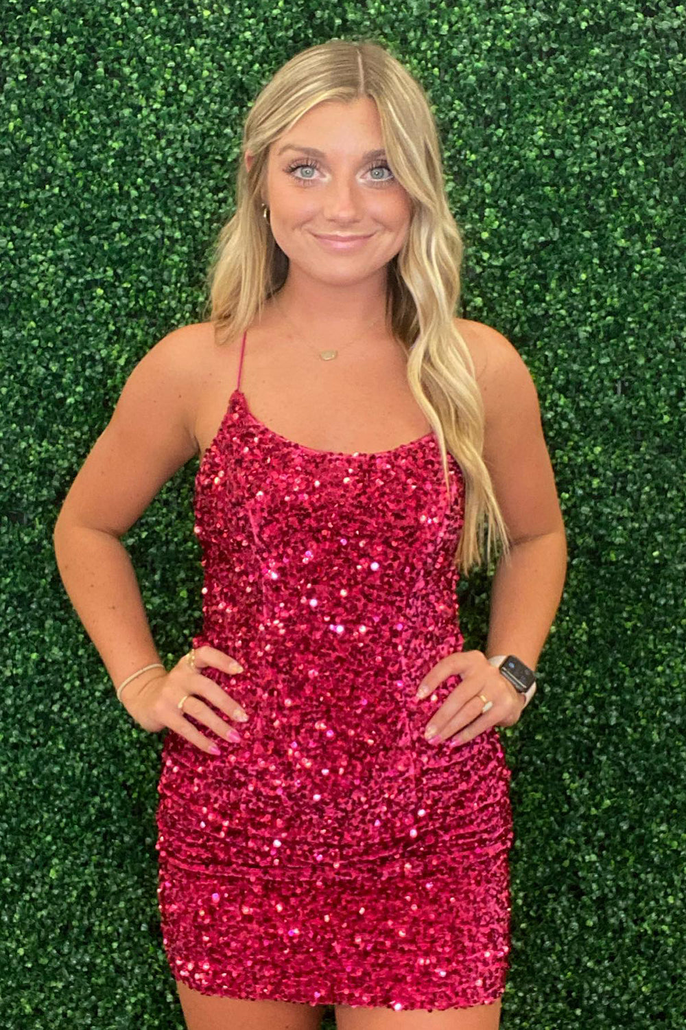 Misshow Sparkly Fuchsia Sleeveless Sequin Tight Short Homecoming Dress/Mini Dress