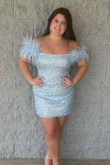 Misshow Sparkly Lilac Sequins Tight Short Homecoming Dress/Mini Dress with Feathers