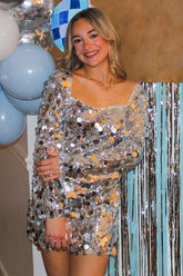 Misshow Sparkly Silver Long Sleeves Short Homecoming Dress/Mini Dress