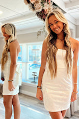 Misshow Sparkly White Sequins Tight Homecoming Dress/Mini Dress with Bowknot