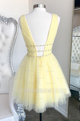 Misshow Sparkly Yellow Beaded Sequins A-Line Short Homecoming Dress/Mini Dress