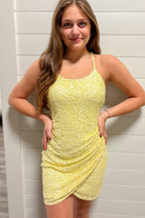 Misshow Sparkly Yellow Sequins Asymmetrical Tight Homecoming Dress/Mini Dress