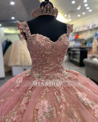 Misshow Sweetheart Neckline Ball Gown Sleeveless Lace Applique & Beaded Pink Tulle Princess Dress for Quinceanera Sweet 16 or Birthday Parties