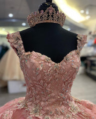 Misshow Sweetheart Neckline Ball Gown Sleeveless Lace Applique & Beaded Pink Tulle Princess Dress for Quinceanera Sweet 16 or Birthday Parties