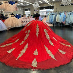Misshow Sweetheart Neckline Long Sleeve Gold-Embellished Red Tulle Quinceanera Dress Stunning 16th Birthday Party Gown