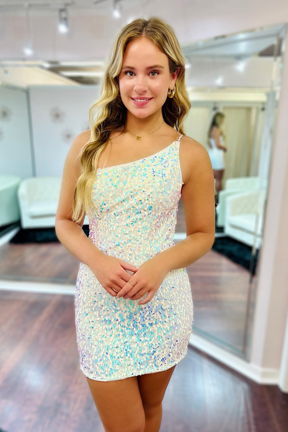 Misshow White Open Back One Shoulder Sequins Tight Short Homecoming Dress/Mini Dress