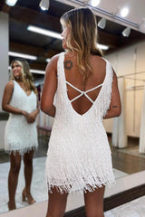 Misshow White V-Neck Backless Tight Short Homecoming Dress/Mini Dress with Fringes
