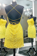 Misshow Yellow Sequins Backless Short Homecoming Dress/Mini Dress