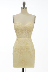 Misshow Yellow Tight Short Homecoming Dress/Mini Dress with Appliques